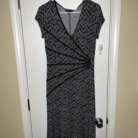 Dress Barn Size 8 - Picture 1 of 2